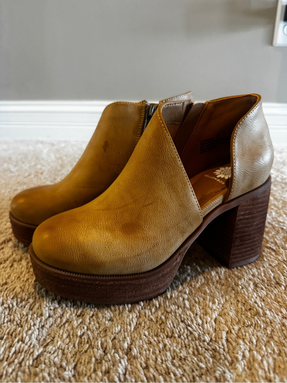 Yellow Box Loredo Platform Ankle Booties Tan Brown Size 7 Cutout Heels
